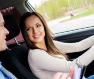 What to Look for In a Driving School in Surrey
